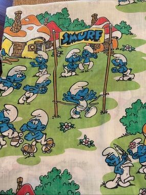 80s The Smurfs Twin Size Flat Bed Sheet - Vintage Lawtex, Rare Village Print GUC